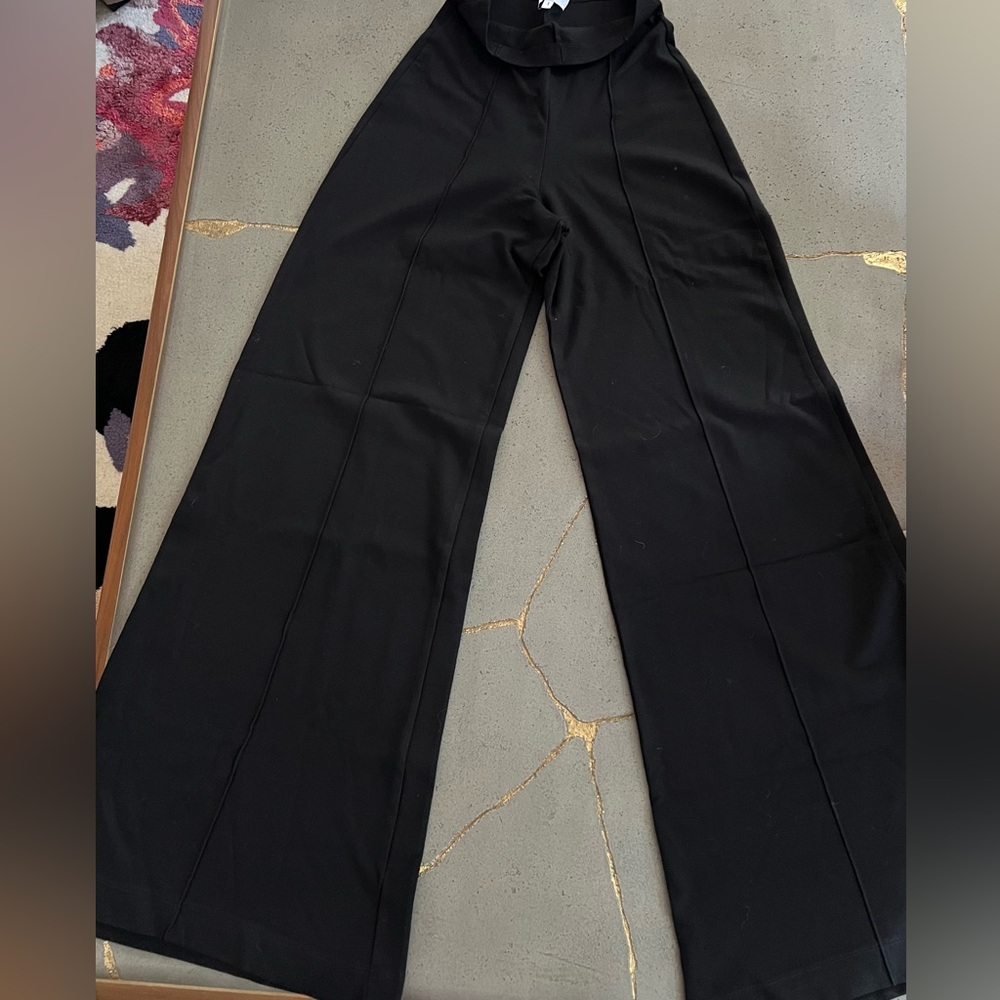 Ripley Rader Black ponte wide leg pant/ short sleeve top size 1